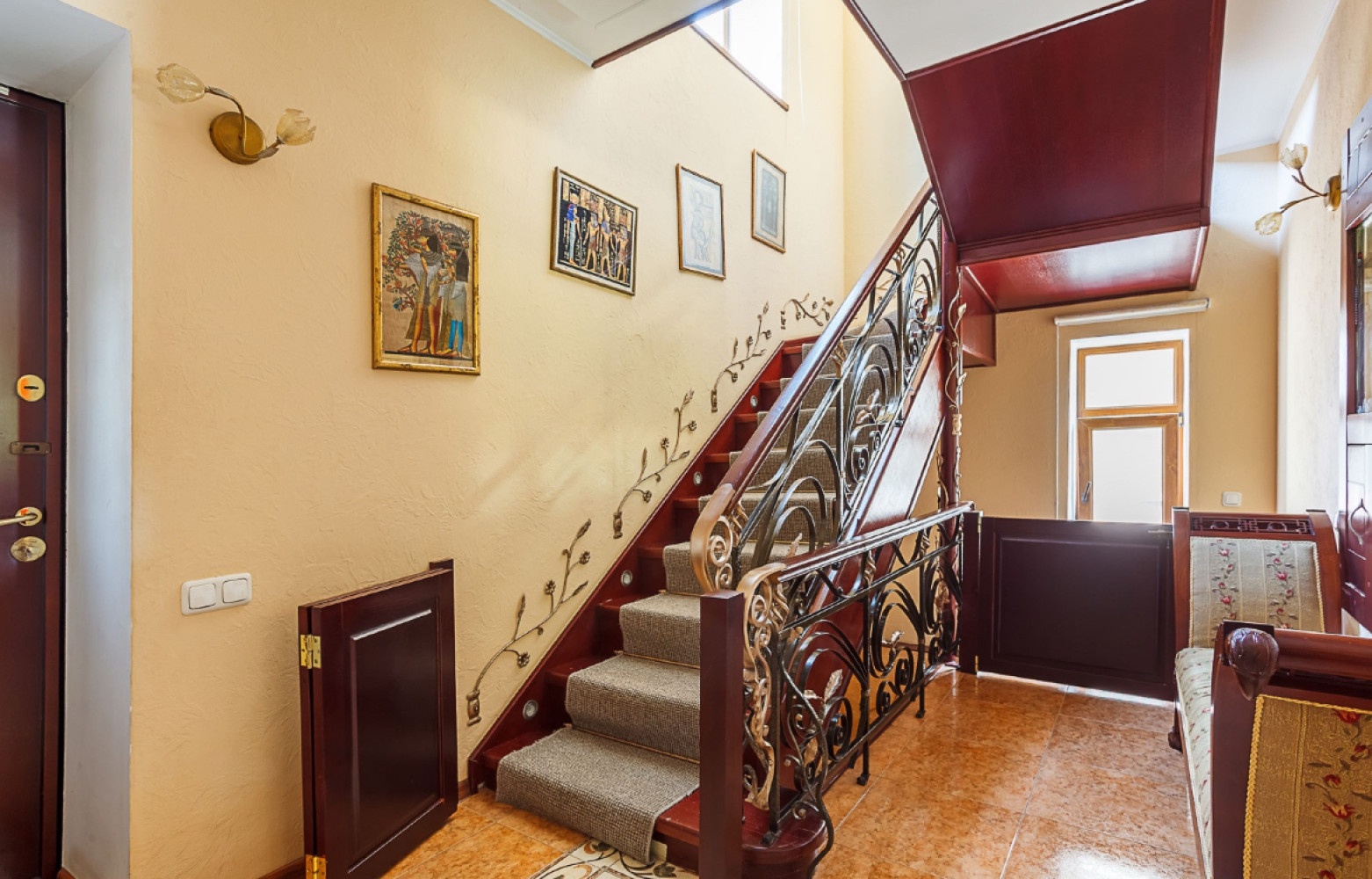 Дом на ул. Художника Федорова, 397 м², 399 999$ — FAKTOR