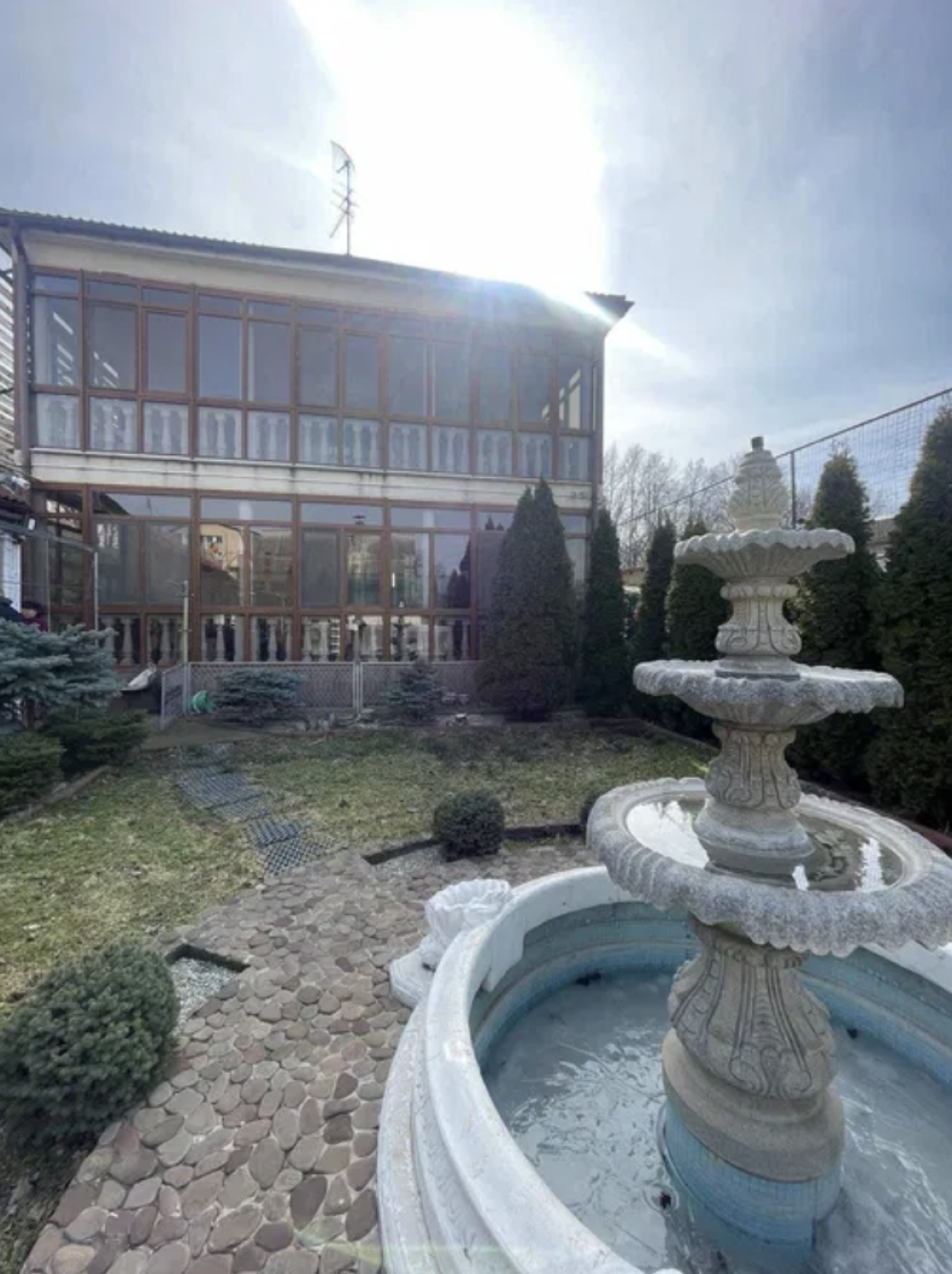Дом на ул. Житомирская, 305 м², 220 000$ — FAKTOR