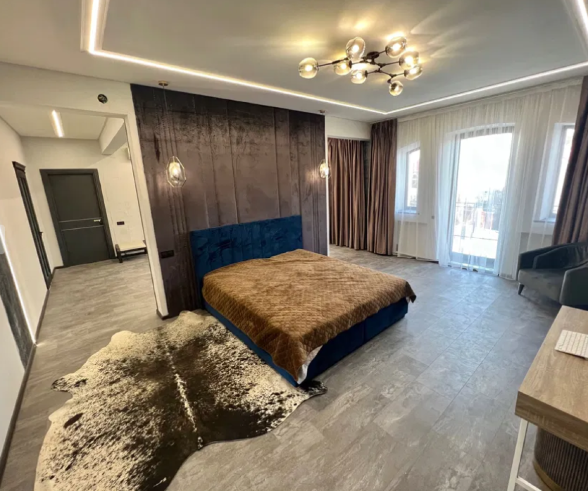 Дом на ул. 1-я линия (Черноморка), 625 м², 560 000$ — FAKTOR
