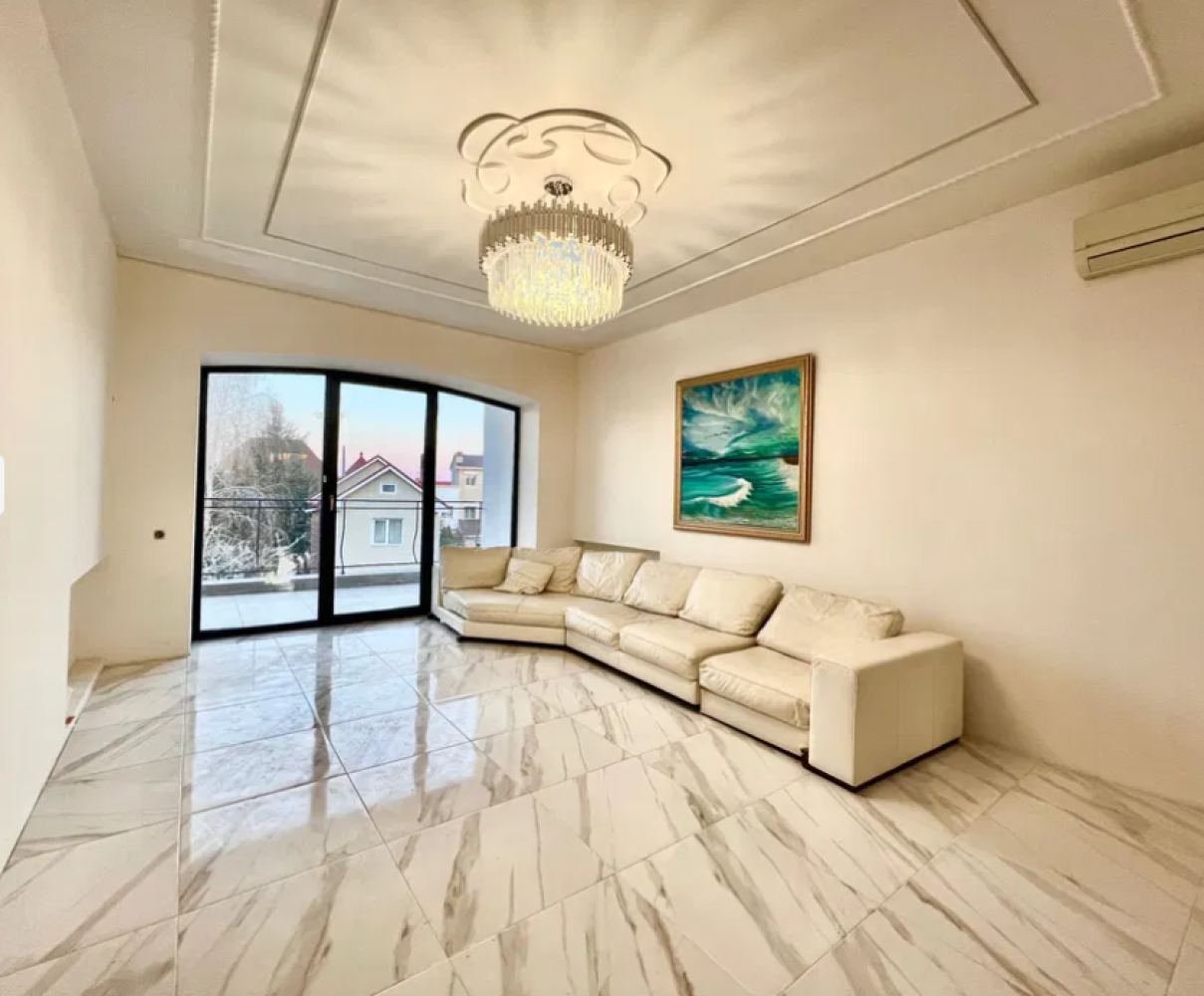Дом на ул. 1-я линия (Черноморка), 625 м², 560 000$ — FAKTOR