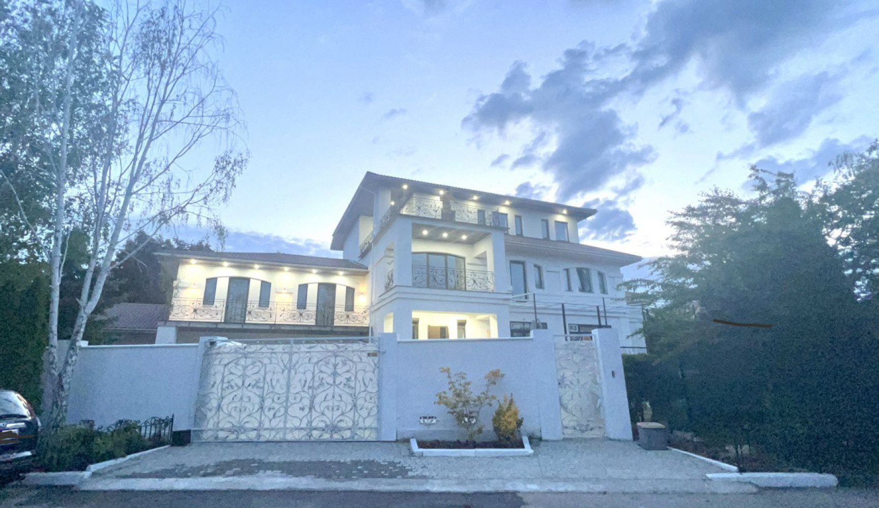 Дом на ул. 1-я линия (Черноморка), 625 м², 560 000$ — FAKTOR