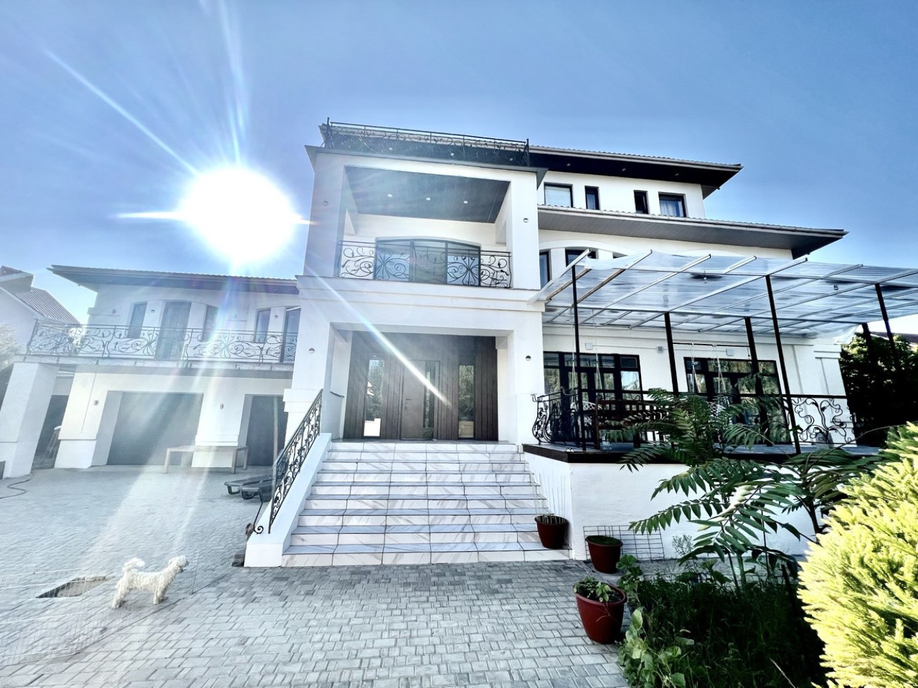 Дом на ул. 1-я линия (Черноморка), 625 м², 560 000$ — FAKTOR