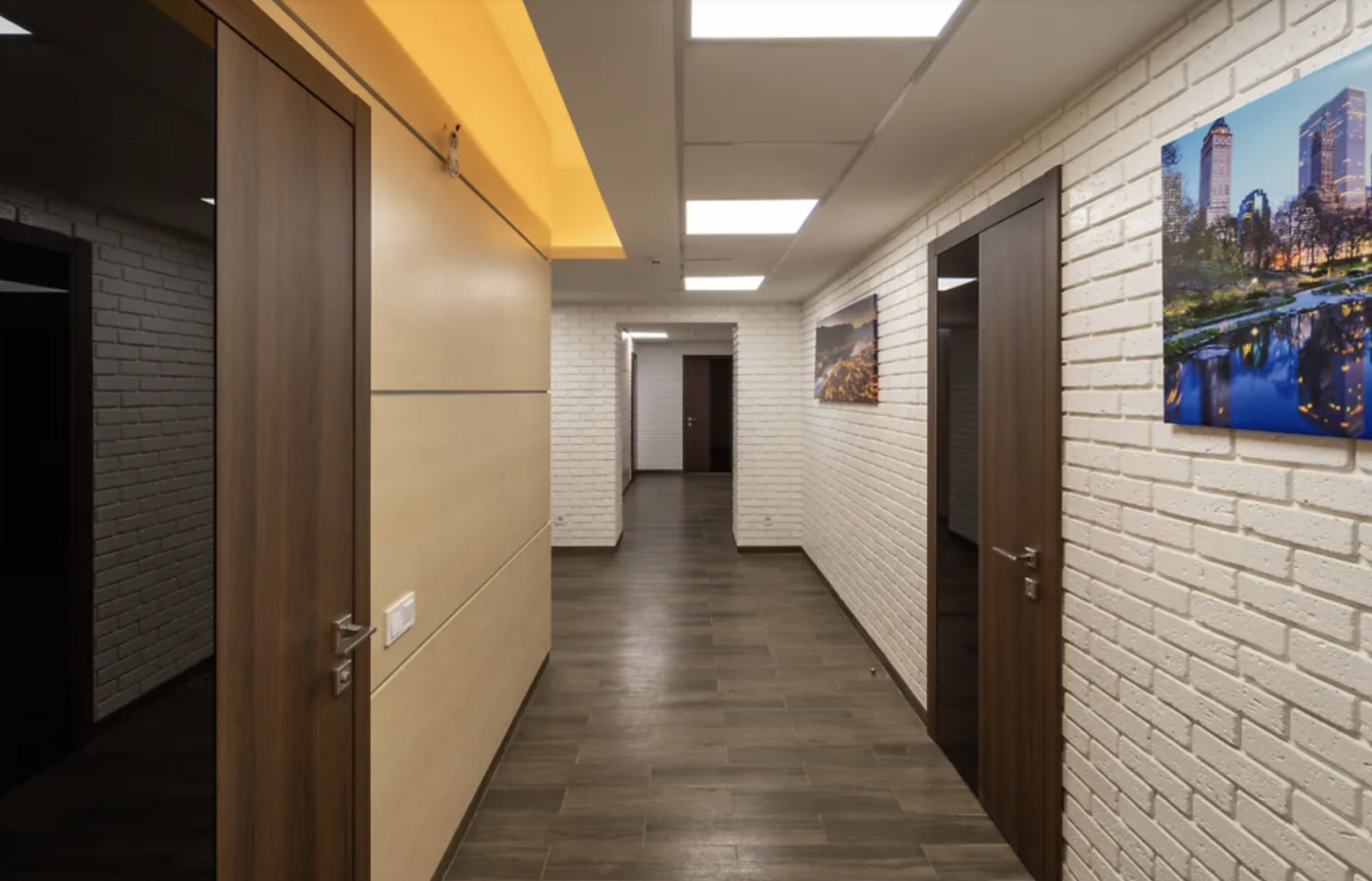 Комерційна нерухомість на вул. Зоопарковая, 308 м², 240 300$ — FAKTOR