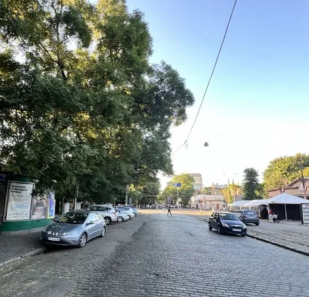 Комерційна нерухомість на вул. Степовая, 121 м², 110 000$ — FAKTOR
