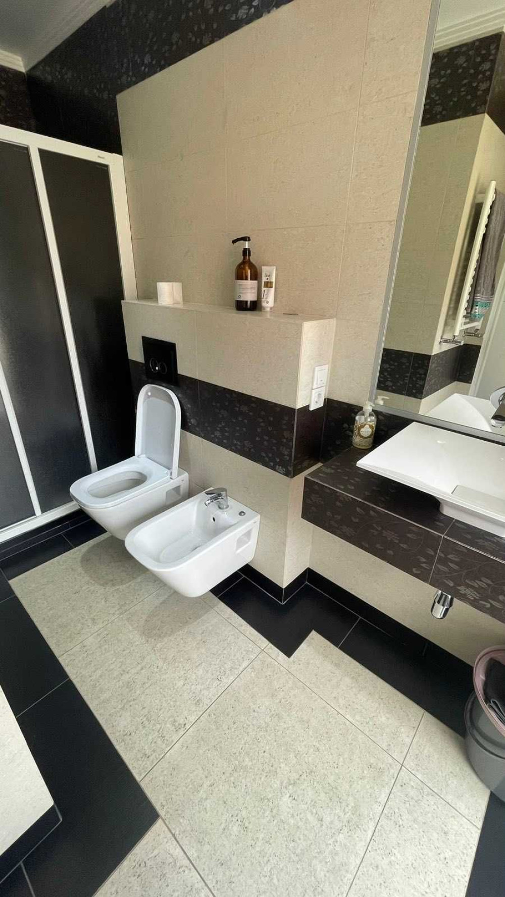 Дом на ул. Центральная (Лиманка), 400 м², 425 000$ — FAKTOR