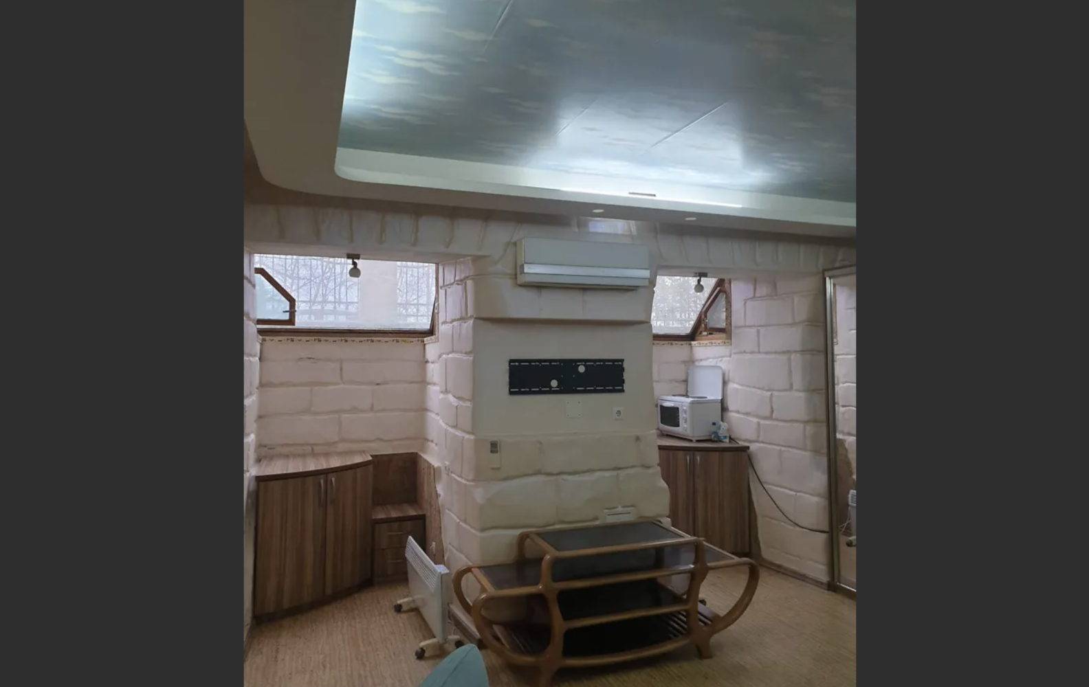 Комерційна нерухомість на вул. Черноморская, 34 м², 64 000$ — FAKTOR