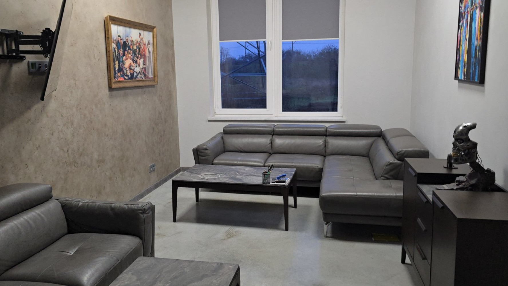 Комерційна нерухомість на вул. 4-й массив, 3000 м², 2 600 000$ — FAKTOR