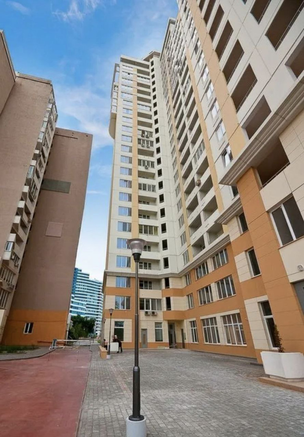 Квартира на ул. Литературная, 67 м², 132 000$ — FAKTOR