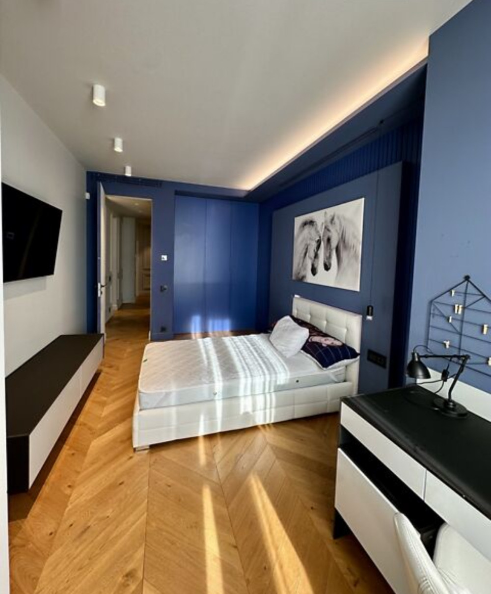 Квартира на ул. Ванный пер, 220 м², 770 000$ — FAKTOR