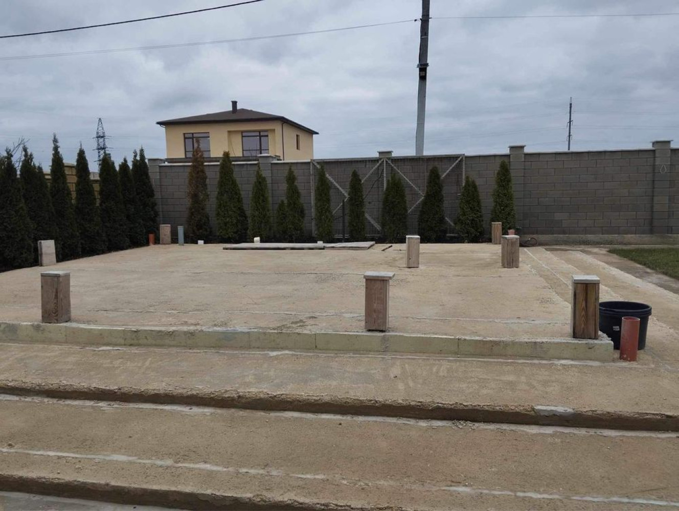 Будинок на вул. Луговая, 180 м², 180 000$ — FAKTOR