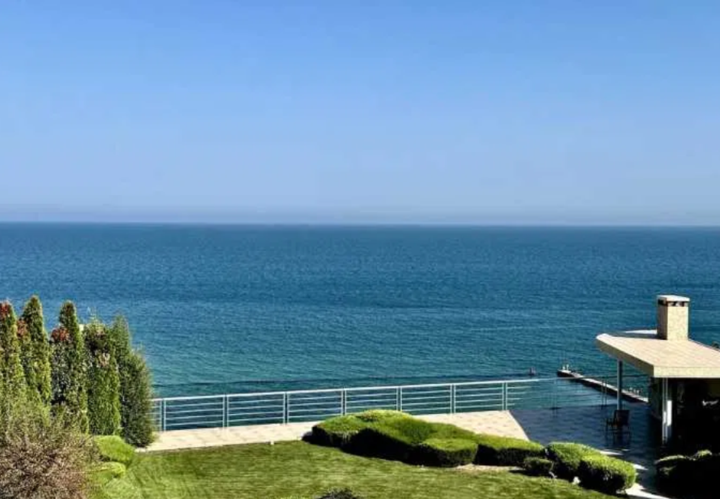 Дом на ул. Фонтанская дорога (Киевский), 630 м², 3 499 000$ — FAKTOR