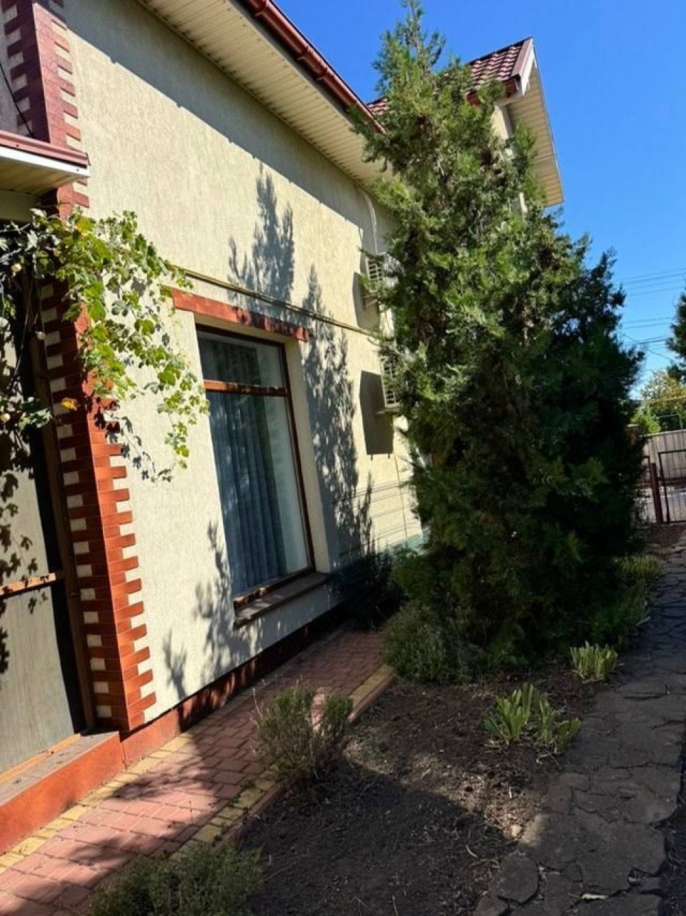 Дом на ул. Ивановская, 246 м², 390 000$ — FAKTOR