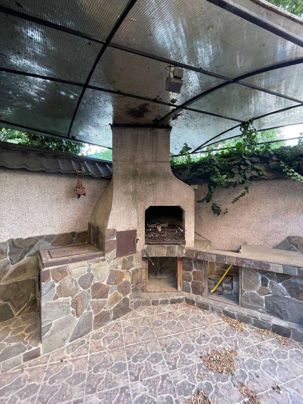 Дом на ул. Тульская, 374 м², 430 000$ — FAKTOR