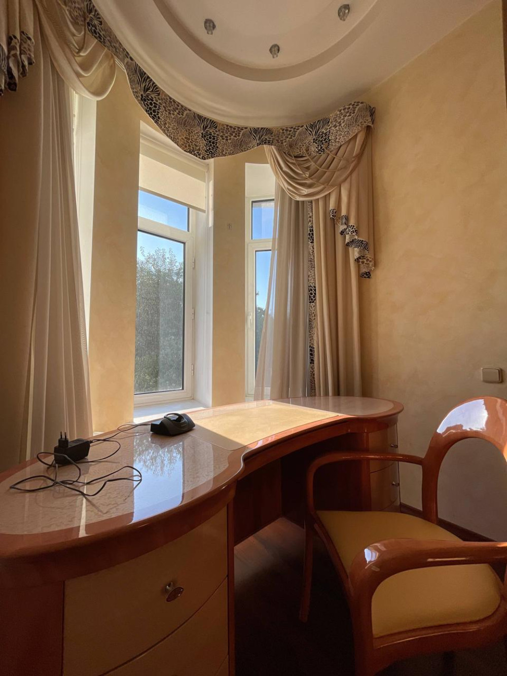 Дом на ул. Тульская, 374 м², 430 000$ — FAKTOR