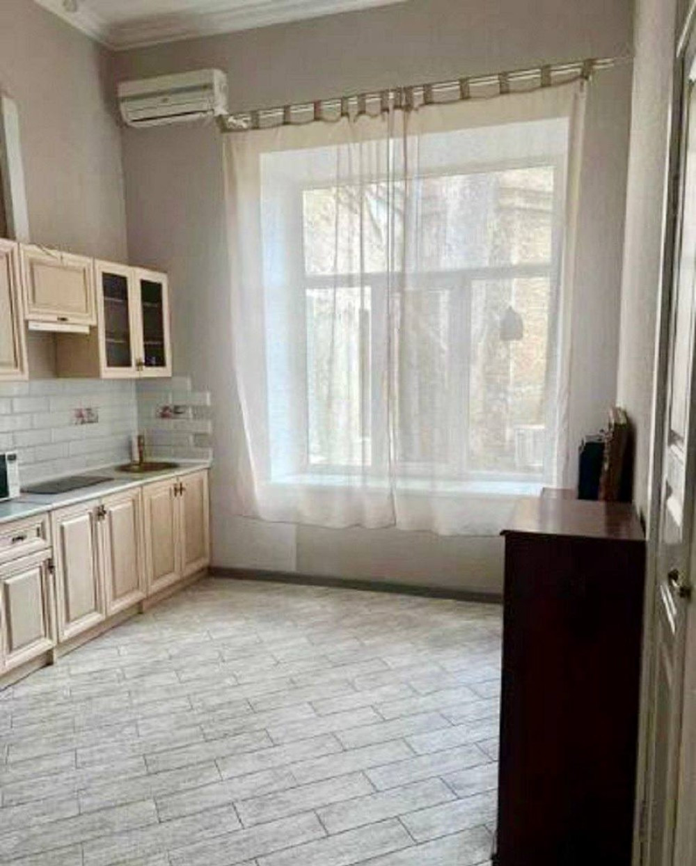 Квартира на ул. Прохоровская, 33 м², 30 000$ — FAKTOR