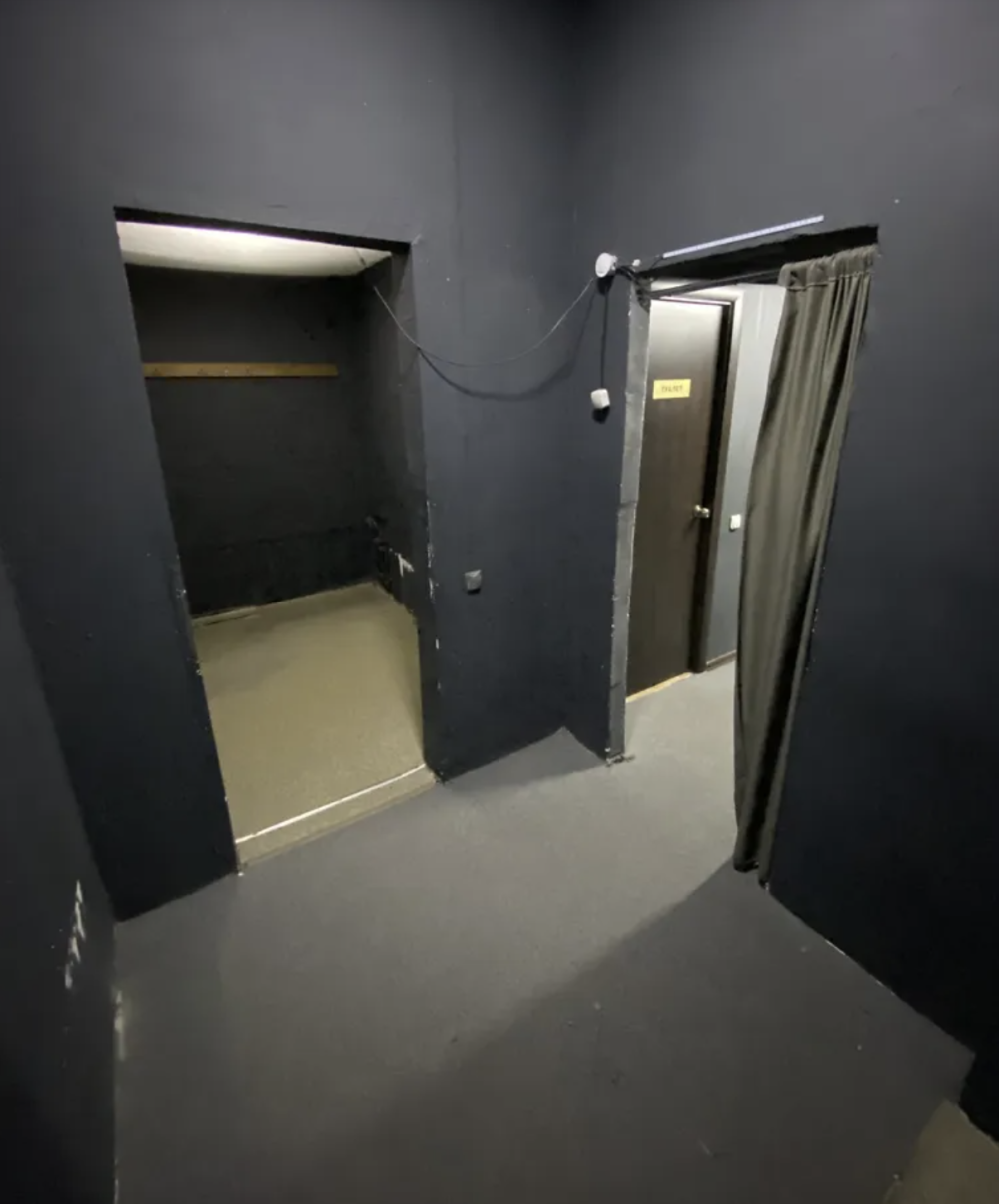 Комерційна нерухомість на вул. Палубная, 154 м², 110 000$ — FAKTOR