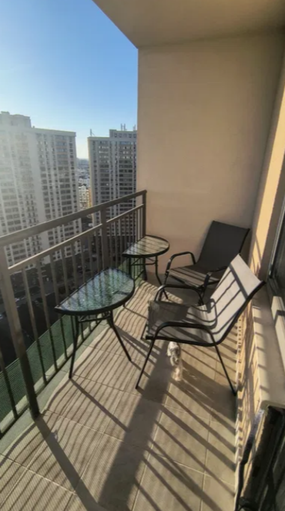 Квартира на ул. Сахарова Академика, 46 м², 72 000$ — FAKTOR