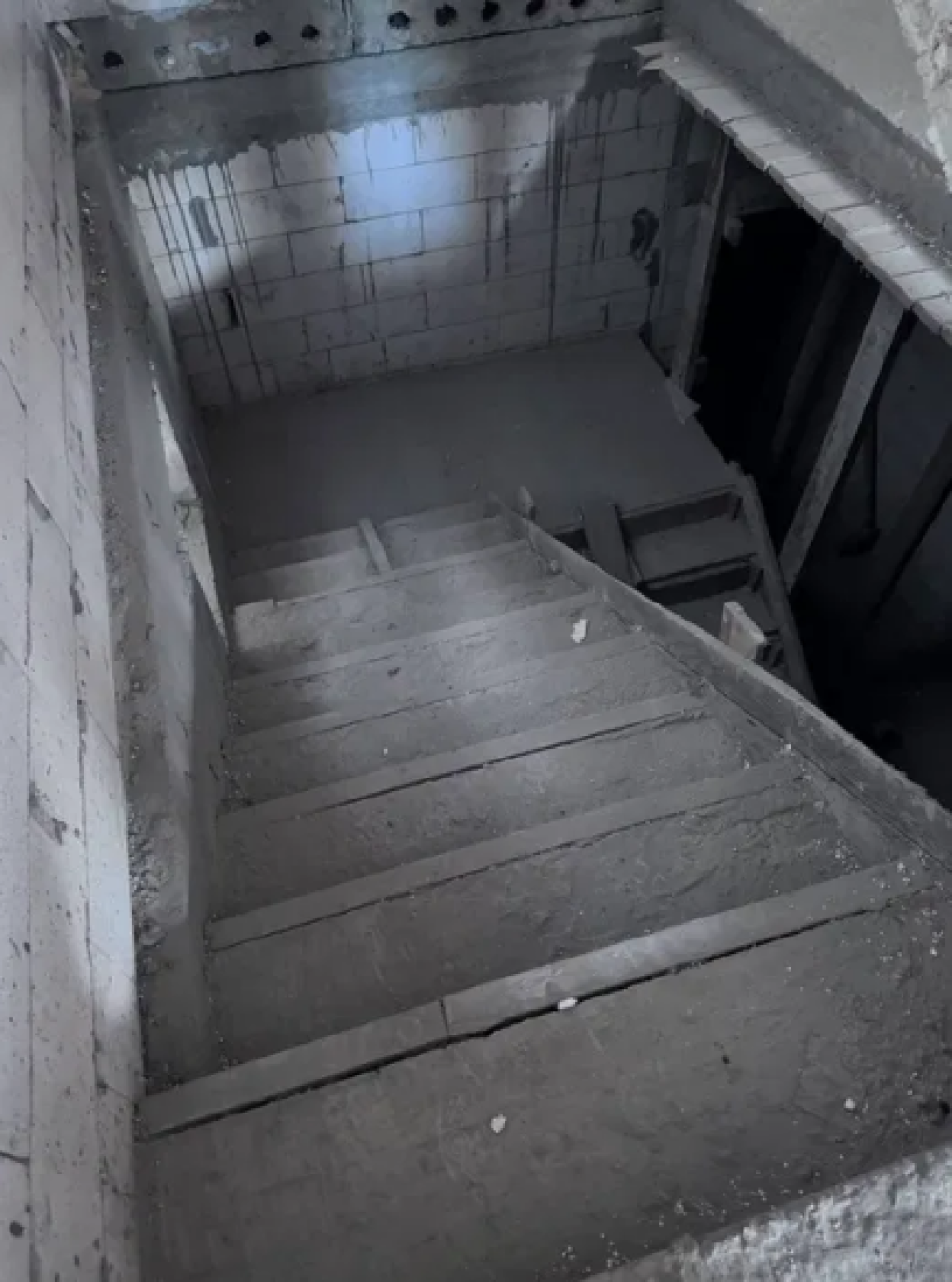 Дом на ул. Тенистая, 700 м², 300 000$ — FAKTOR