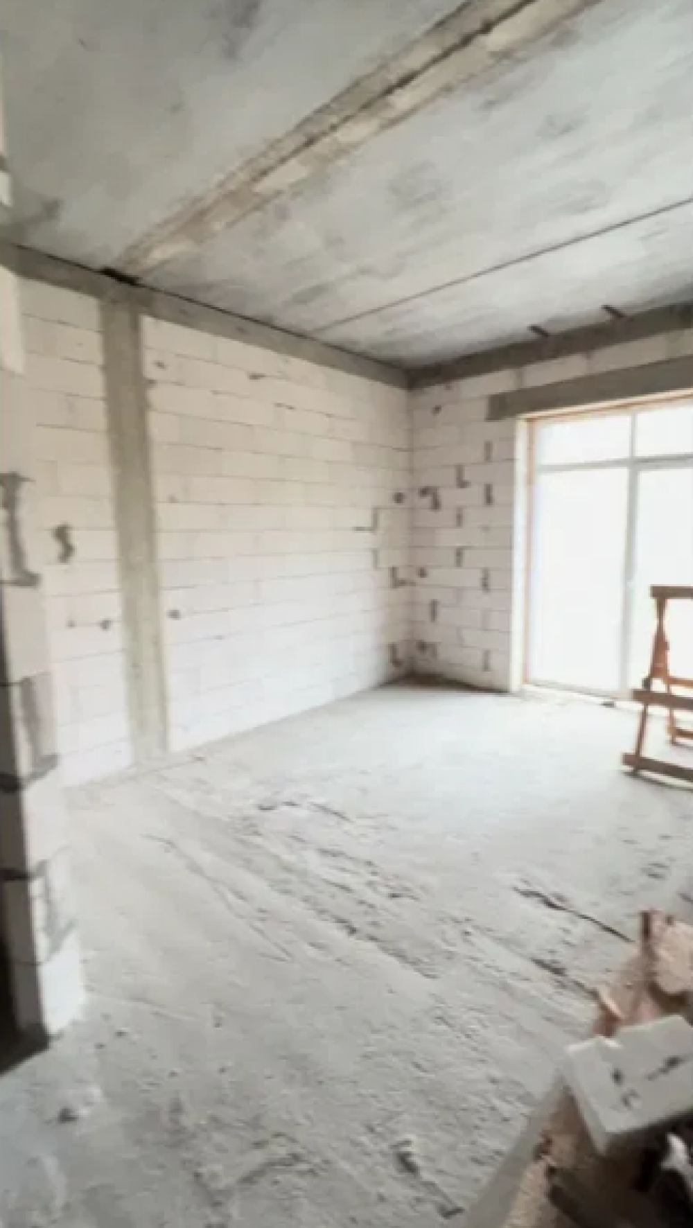 Дом на ул. Тенистая, 700 м², 300 000$ — FAKTOR