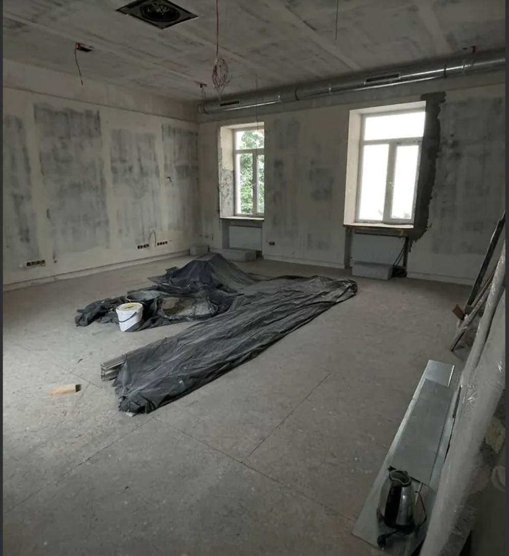 Коммерческая недвижимость на ул. Александровский проспект, 330 м², 199 000$ — FAKTOR
