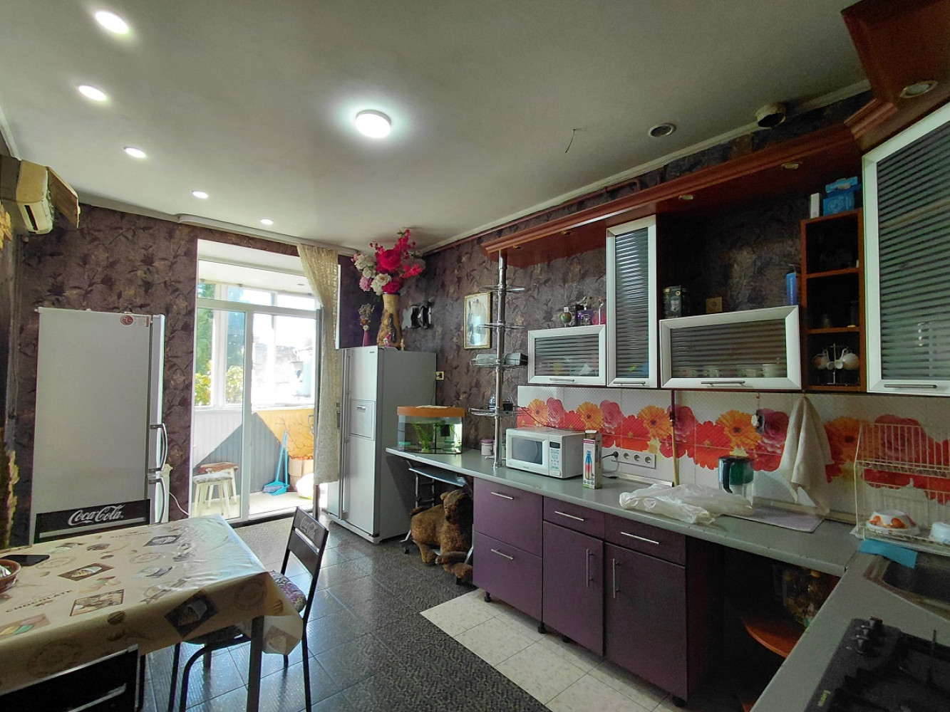 Квартира на вул. Большая Арнаутская, 78 м², 63 000$ — FAKTOR