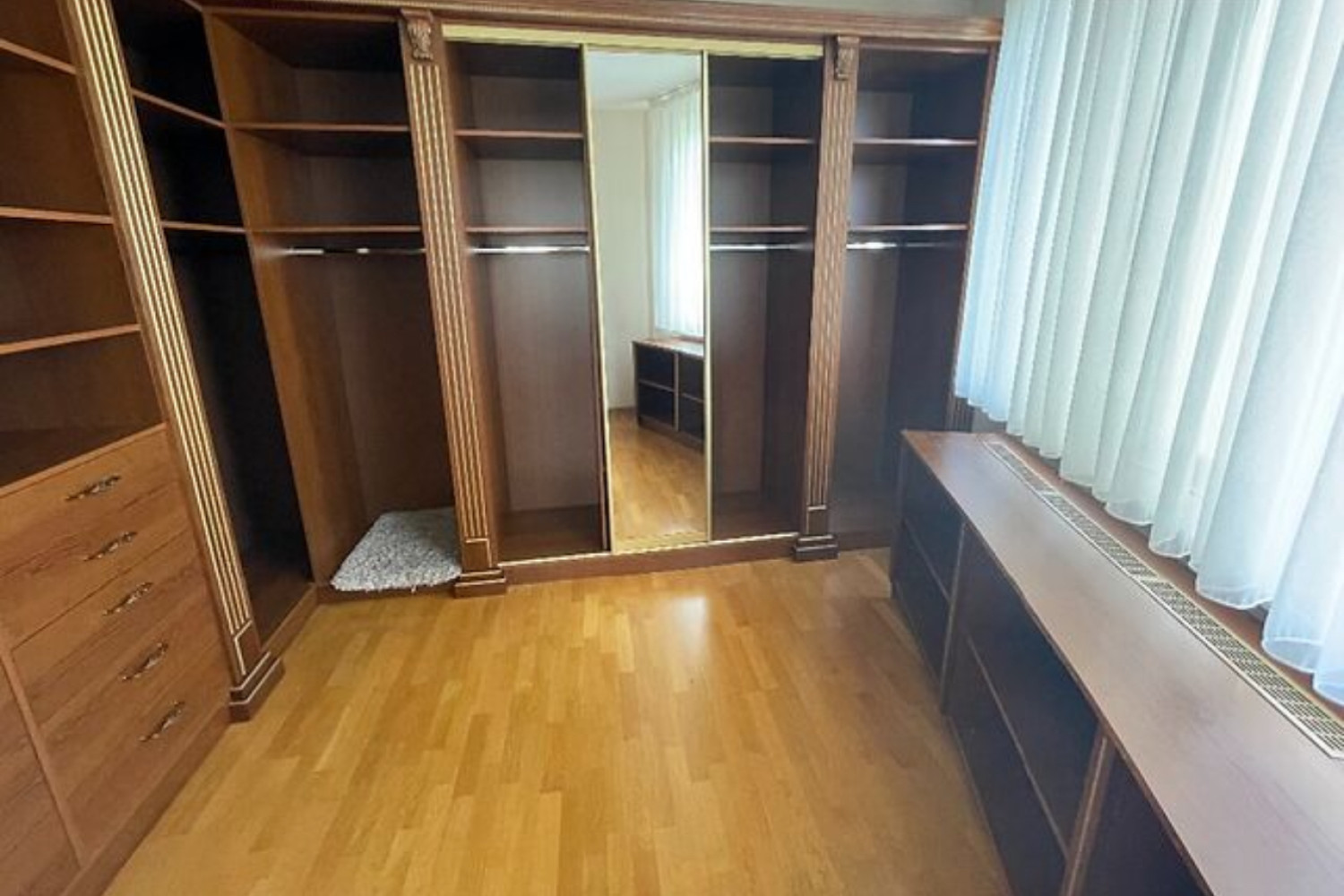 Квартира на вул. Шевченко проспект, 120 м², 188 000$ — FAKTOR