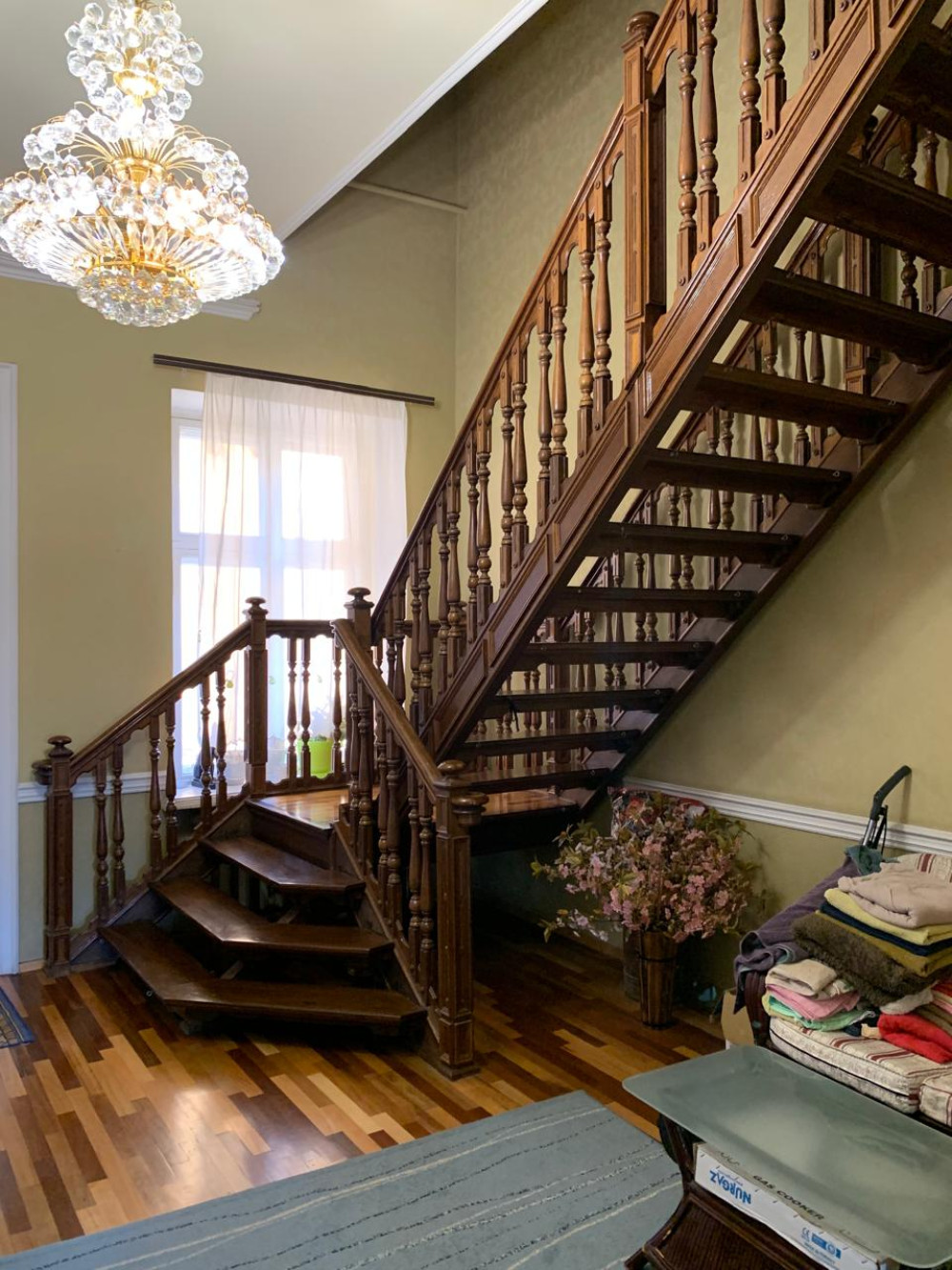 Квартира на вул. Базарная, 320 м², 195 000$ — FAKTOR