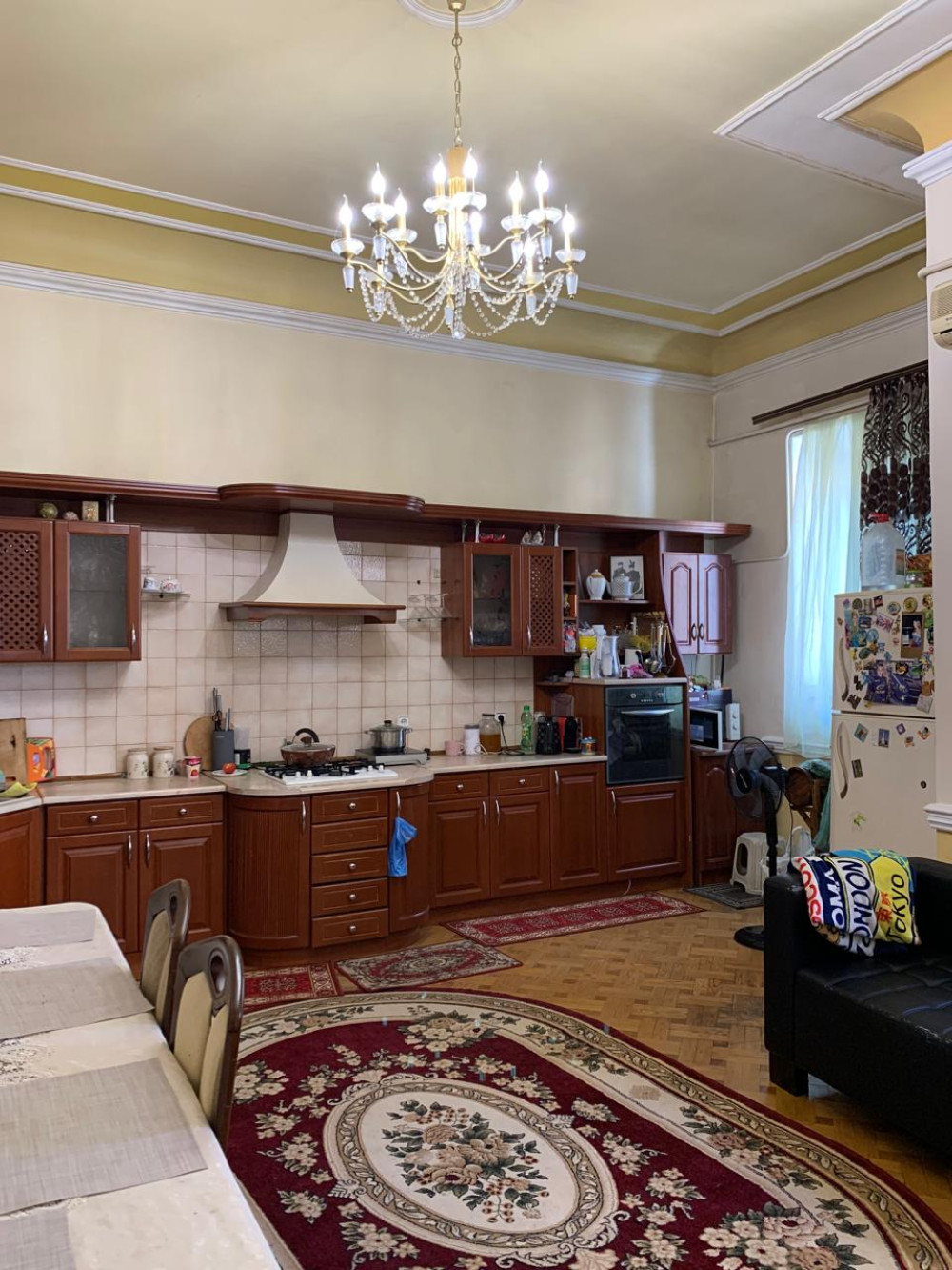 Квартира на вул. Базарная, 320 м², 195 000$ — FAKTOR