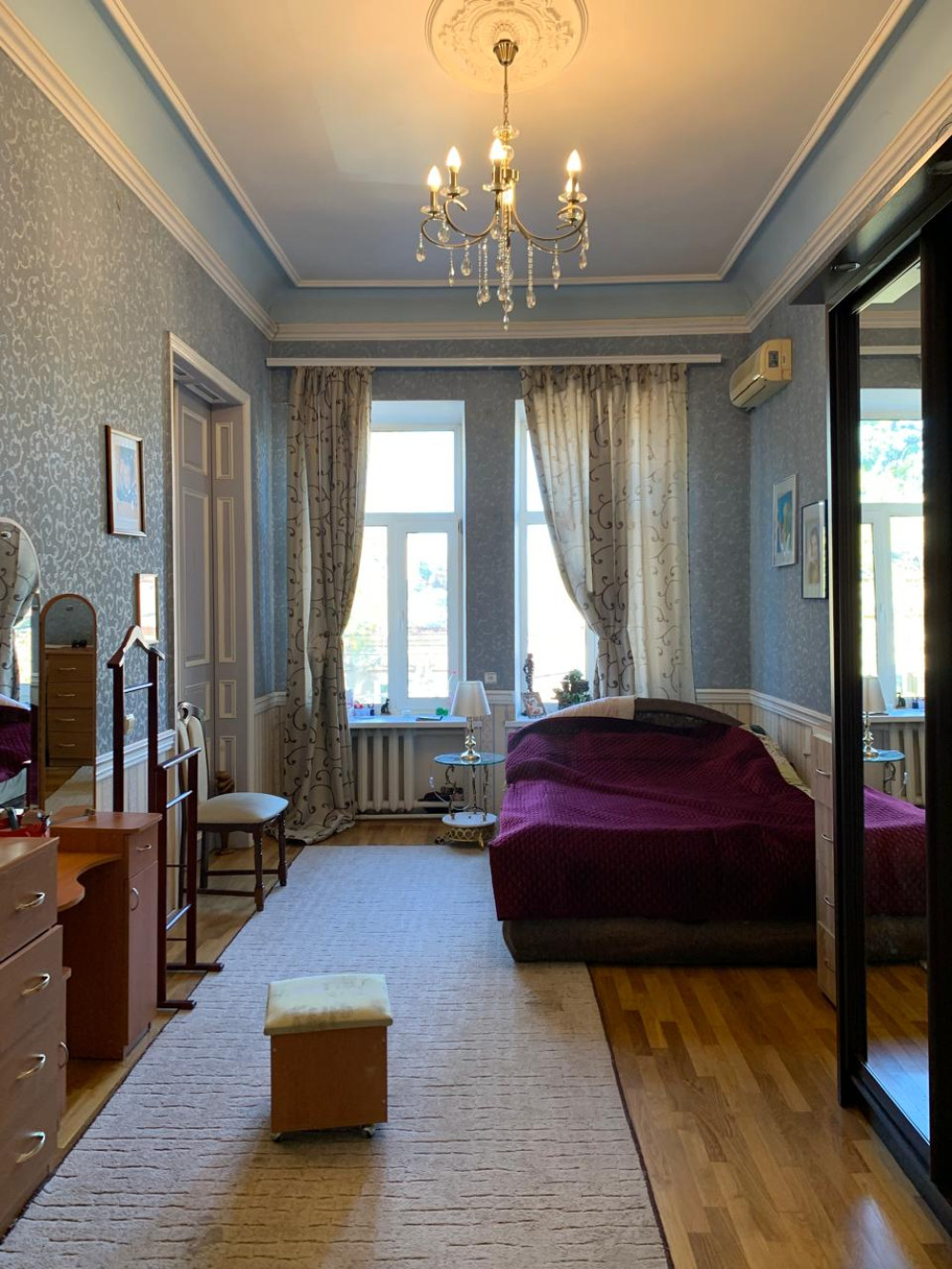 Квартира на вул. Базарная, 320 м², 195 000$ — FAKTOR