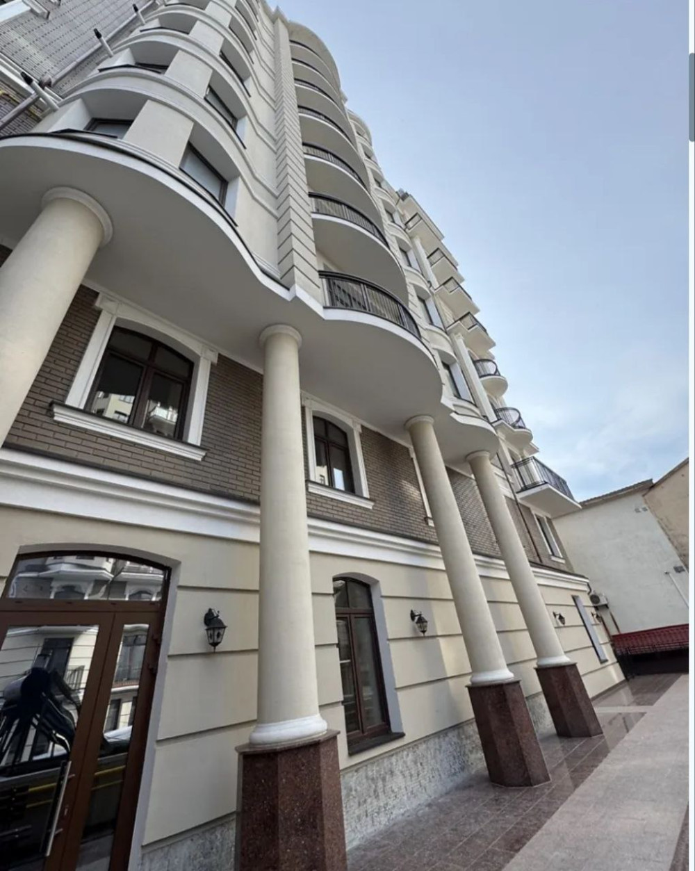 Квартира на ул. Заславского (Бориса Литвака), 75 м², 105 000$ — FAKTOR
