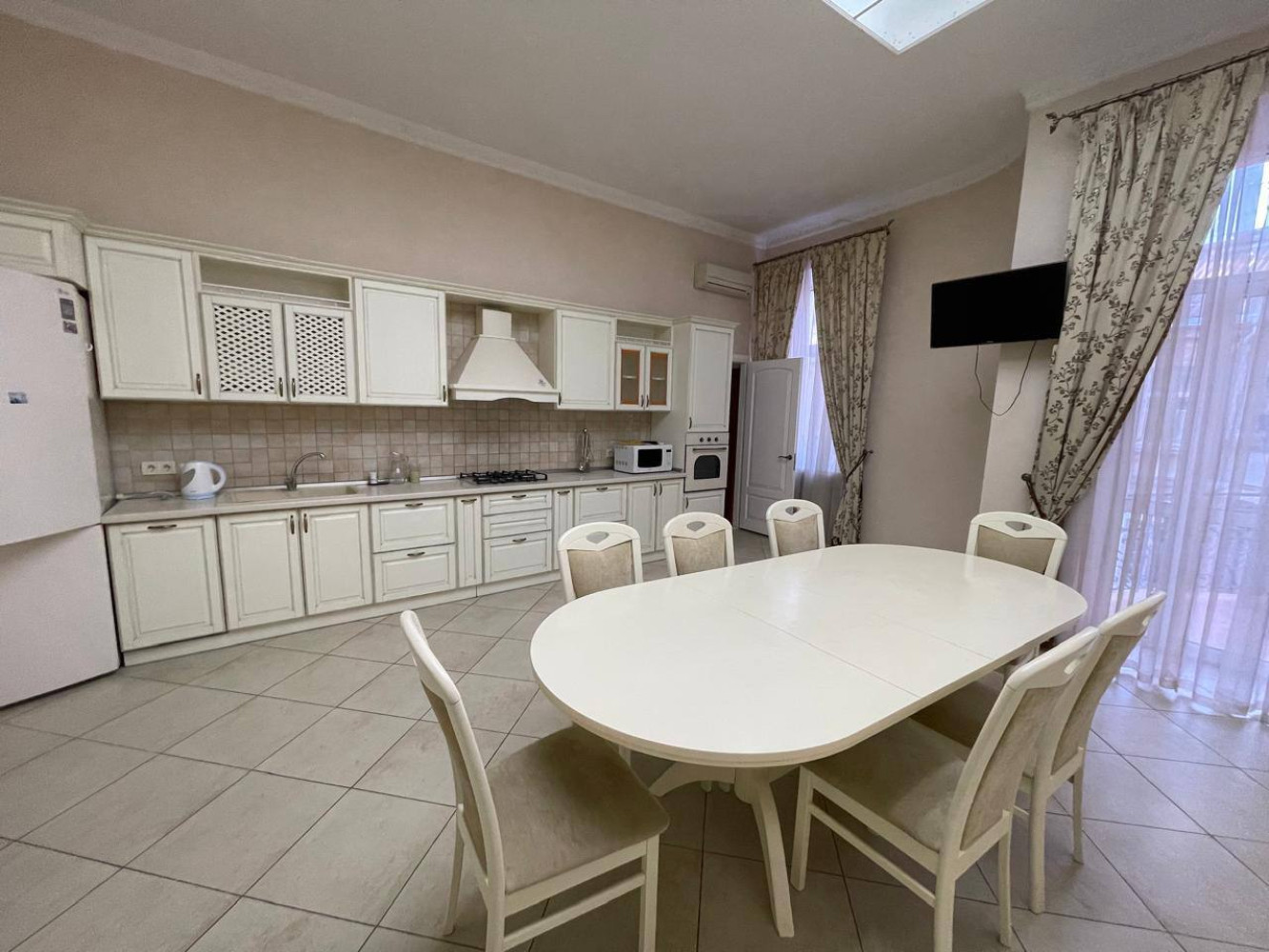 Квартира на вул. Пушкинская, 420 м², 370 000$ — FAKTOR