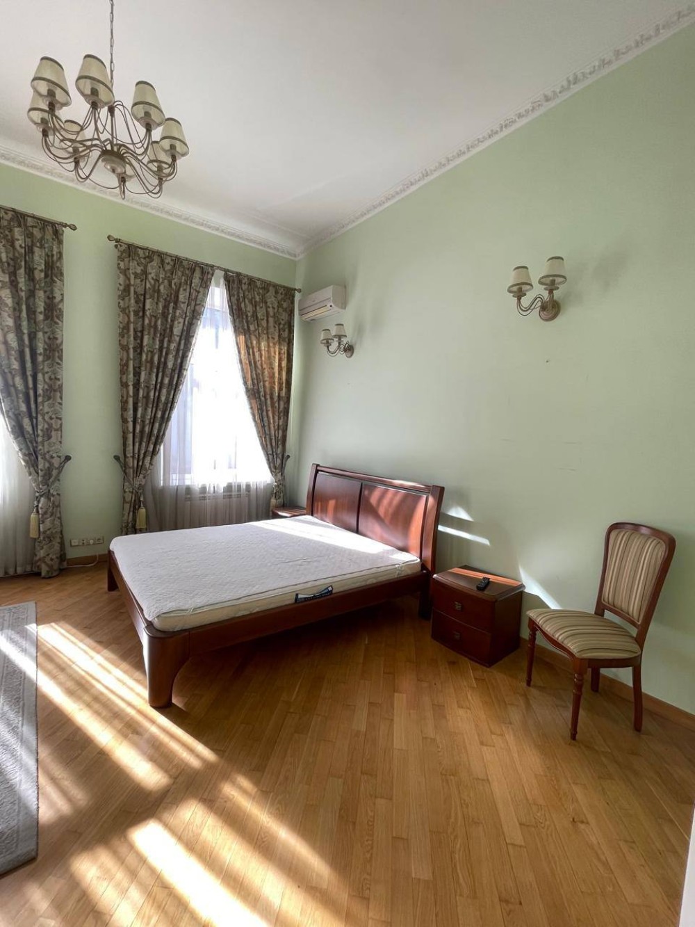 Квартира на вул. Пушкинская, 420 м², 370 000$ — FAKTOR