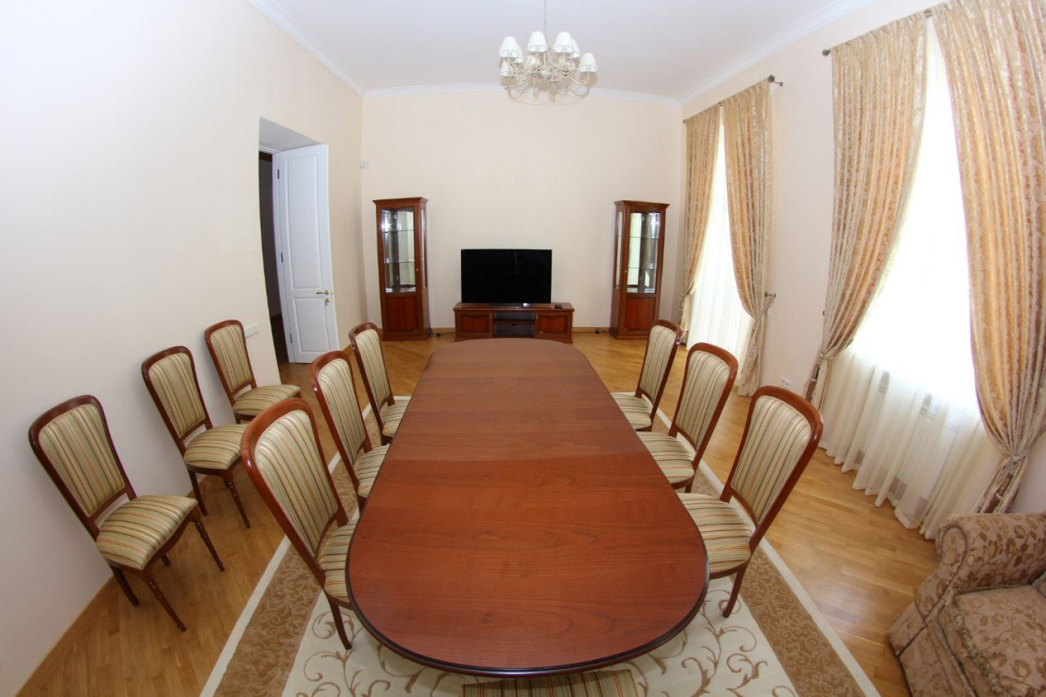Квартира на вул. Пушкинская, 420 м², 370 000$ — FAKTOR