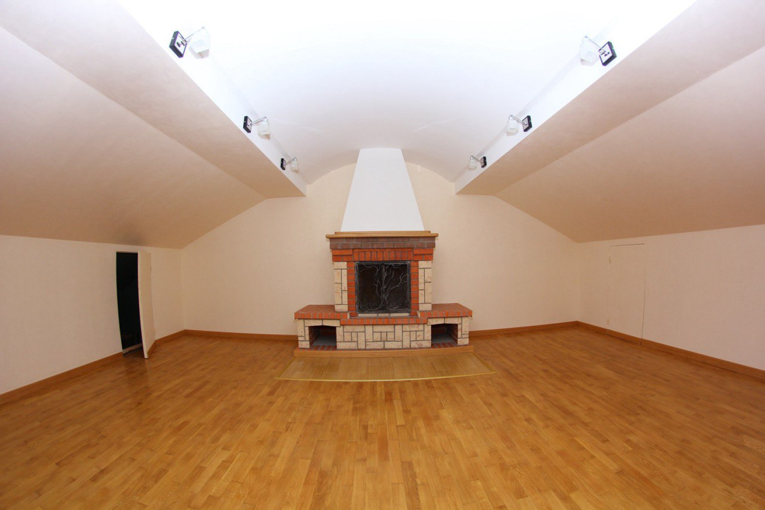 Квартира на вул. Пушкинская, 420 м², 370 000$ — FAKTOR