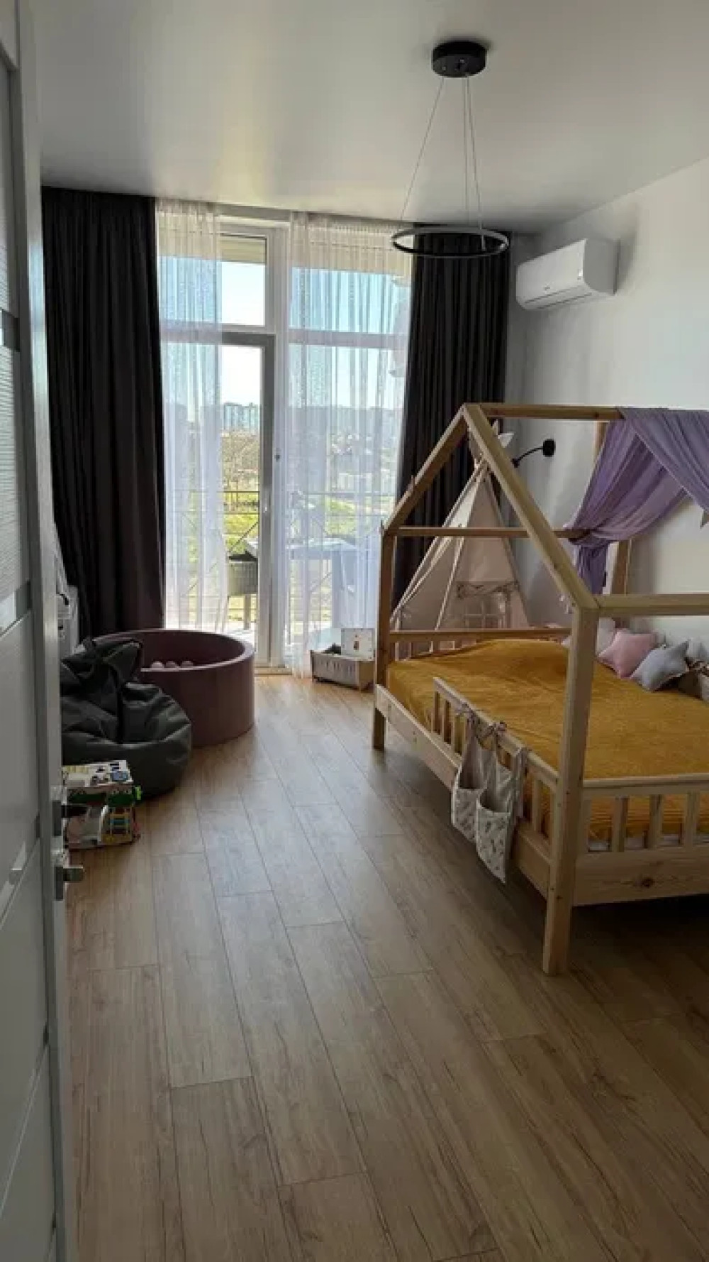 Будинок на вул. Центральная (Червоный хутор), 145 м², 145 000$ — FAKTOR