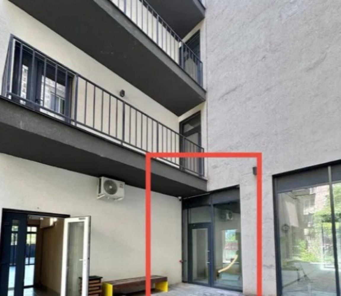 Комерційна нерухомість на вул. Педагогическая, 50 м², 60 000$ — FAKTOR