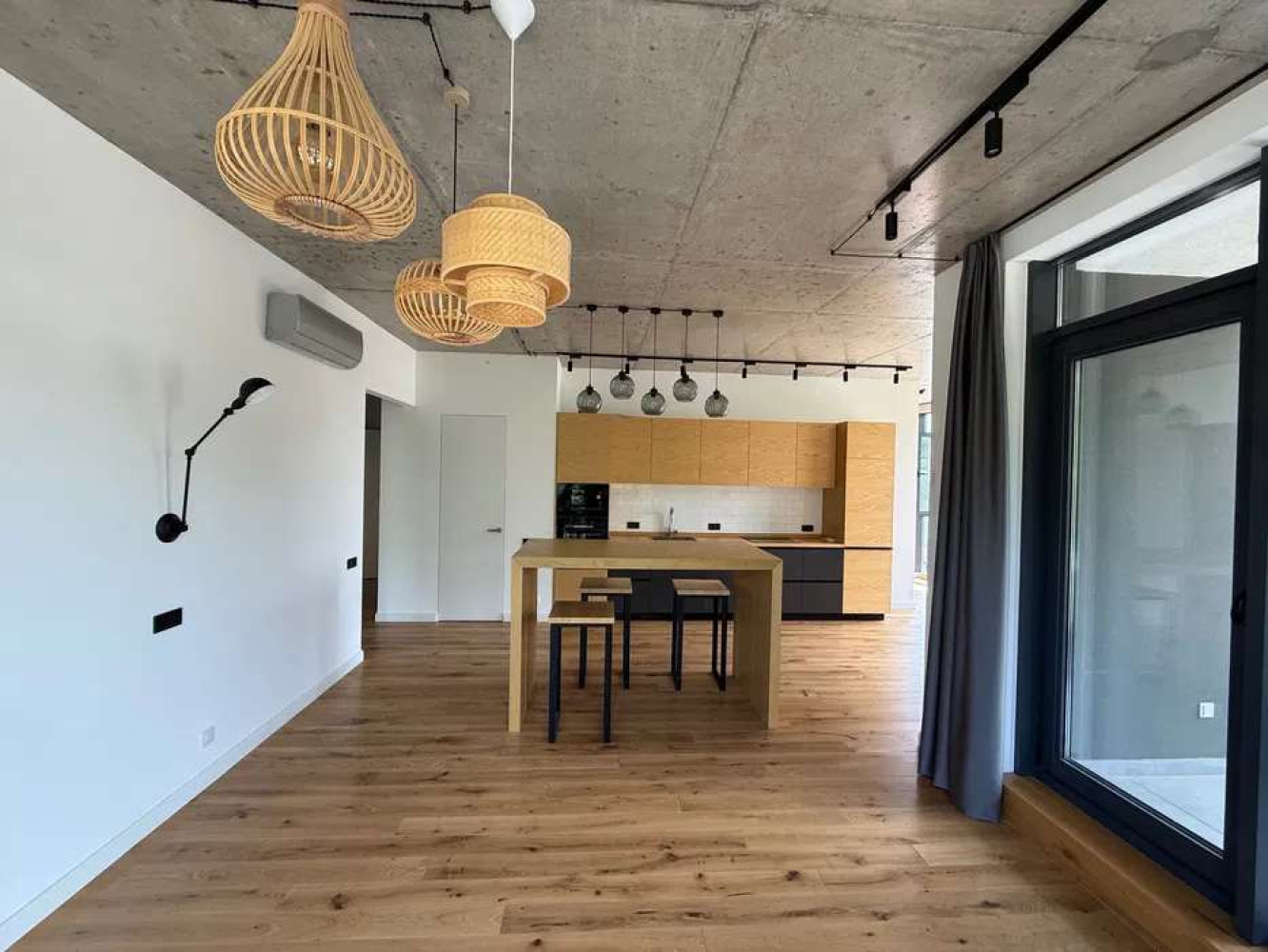 Квартира на вул. Фонтанская дорога (Киевский), 93 м², 220 000$ — FAKTOR