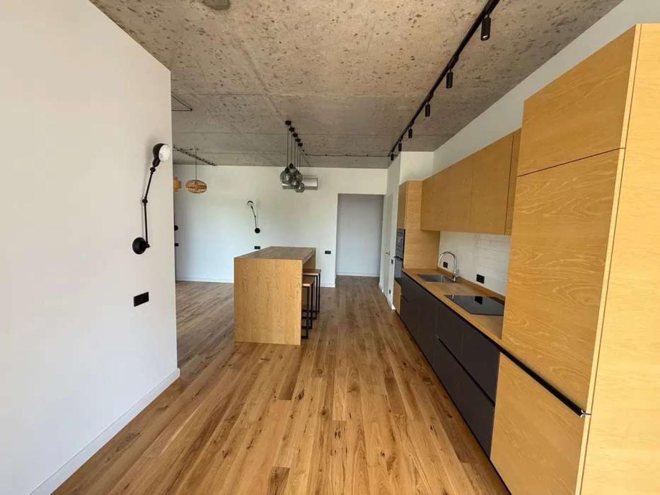 Квартира на вул. Фонтанская дорога (Киевский), 93 м², 220 000$ — FAKTOR