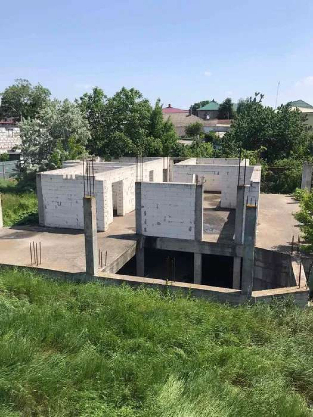 Дом на ул. Светлая, 950 м², 425 000$ — FAKTOR