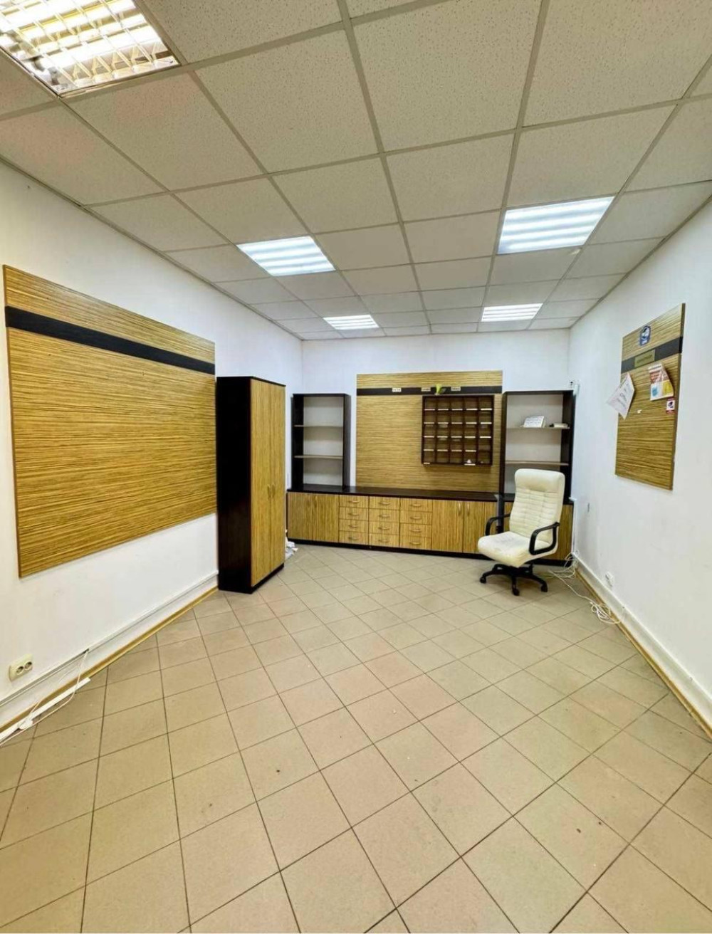 Комерційна нерухомість на вул. Ланжероновская, 29 м², 42 000$ — FAKTOR