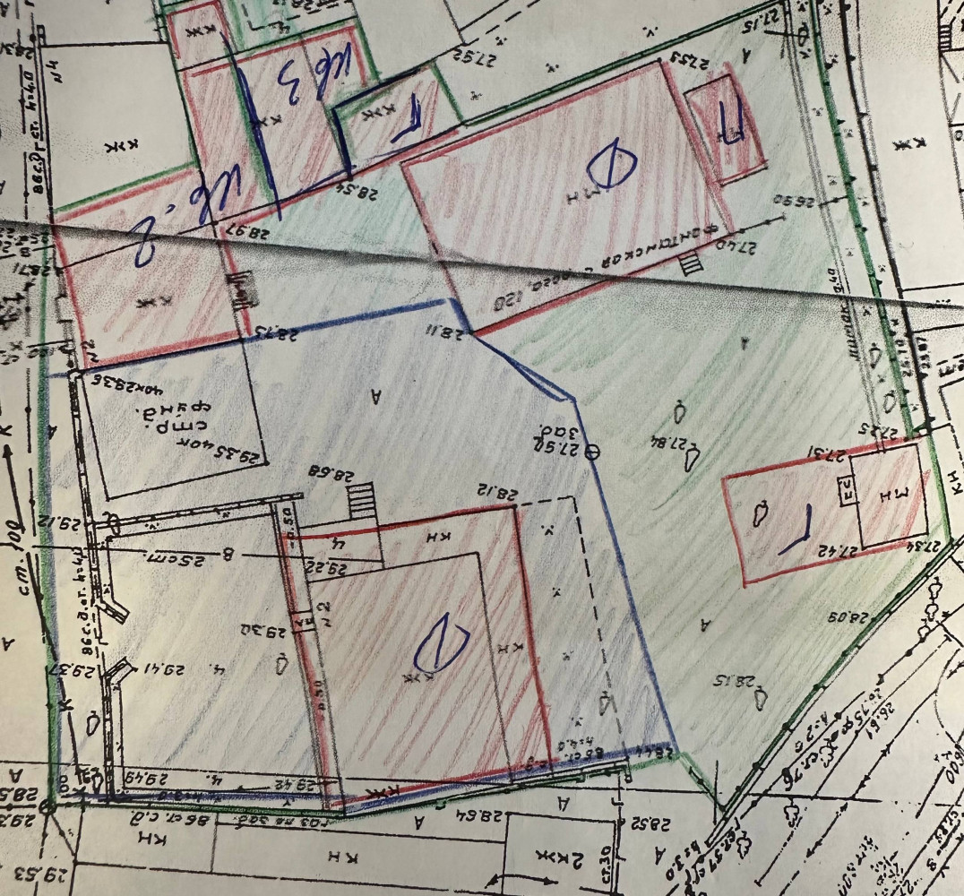 Дом на ул. Золотой берег, 2000 м², 700 000$ — FAKTOR