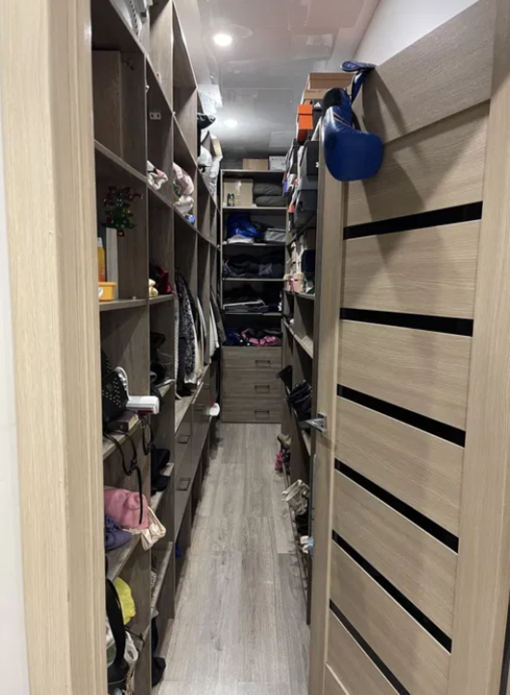 Квартира на вул. Массив Радужный, 91 м², 86 000$ — FAKTOR