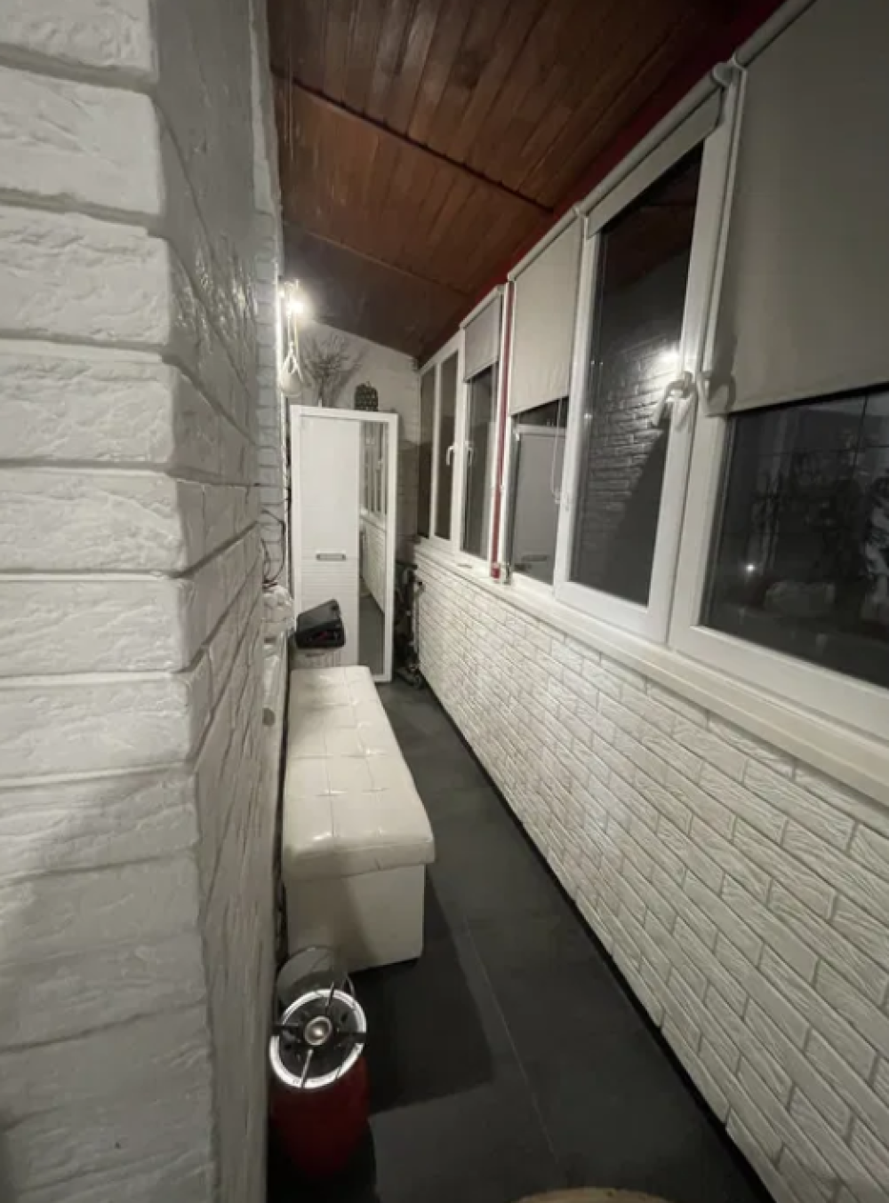 Квартира на вул. Массив Радужный, 91 м², 86 000$ — FAKTOR