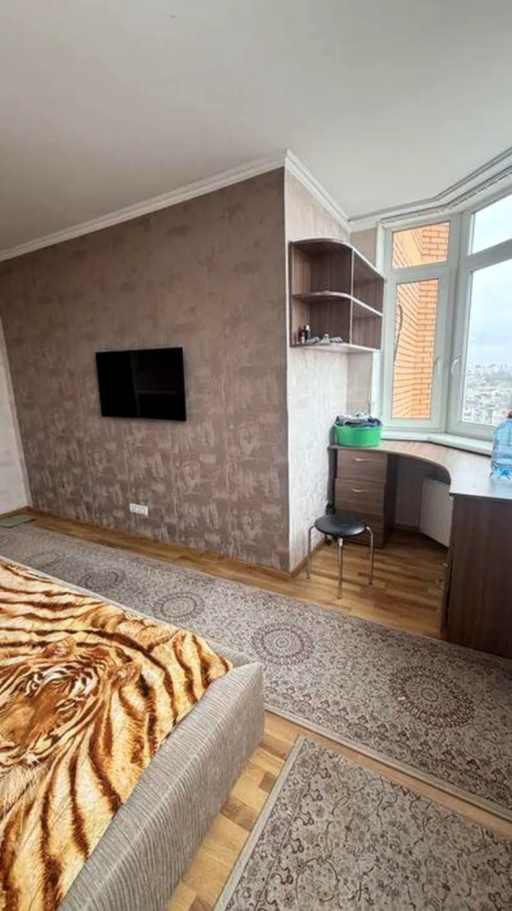Квартира на ул. Разумовская, 60 м², 75 000$ — FAKTOR