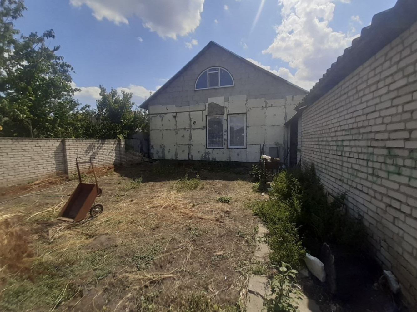 Будинок на вул. Александра Тимошенко, 314 м², 150 000$ — FAKTOR