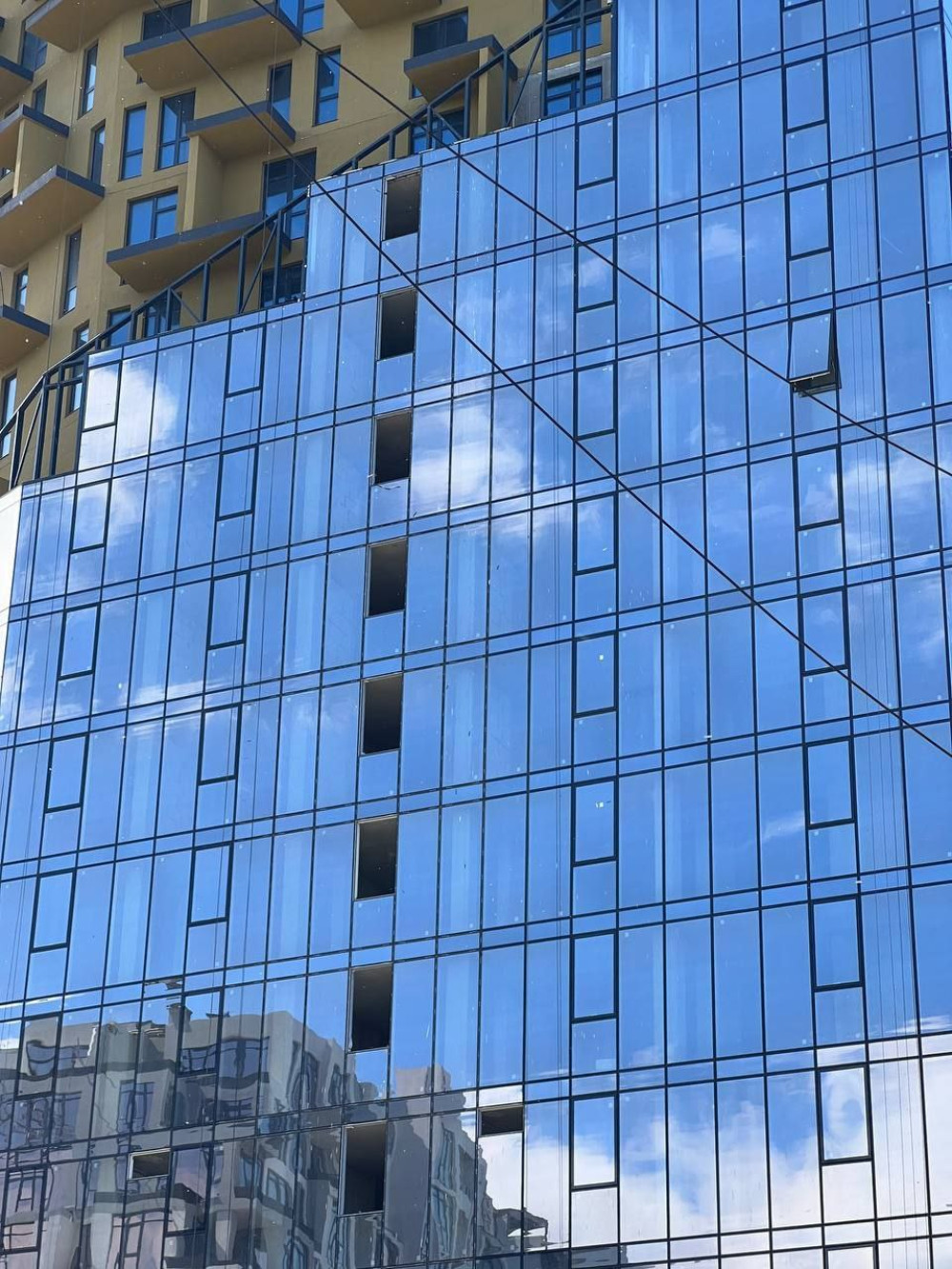 Комерційна нерухомість на вул. Приморская (Приморский), 90 м², 85 000$ — FAKTOR