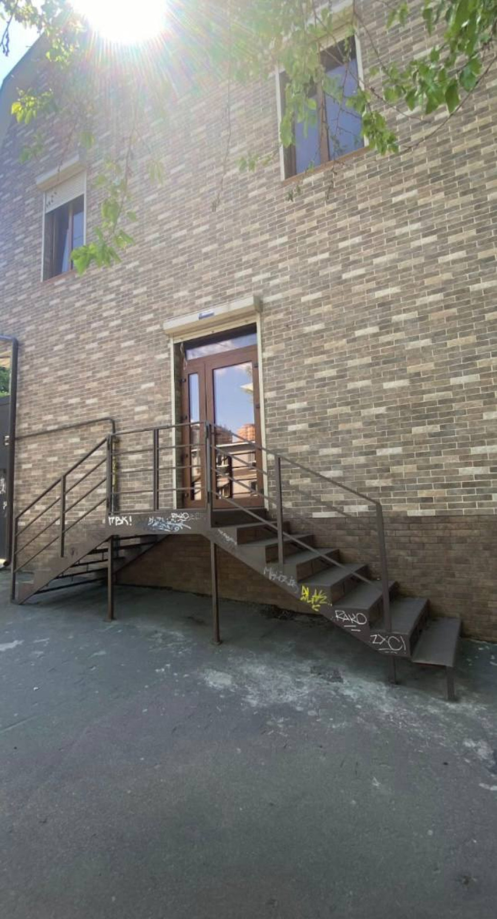 Комерційна нерухомість на вул. Раскидайловская, 300 м², 500 000$ — FAKTOR