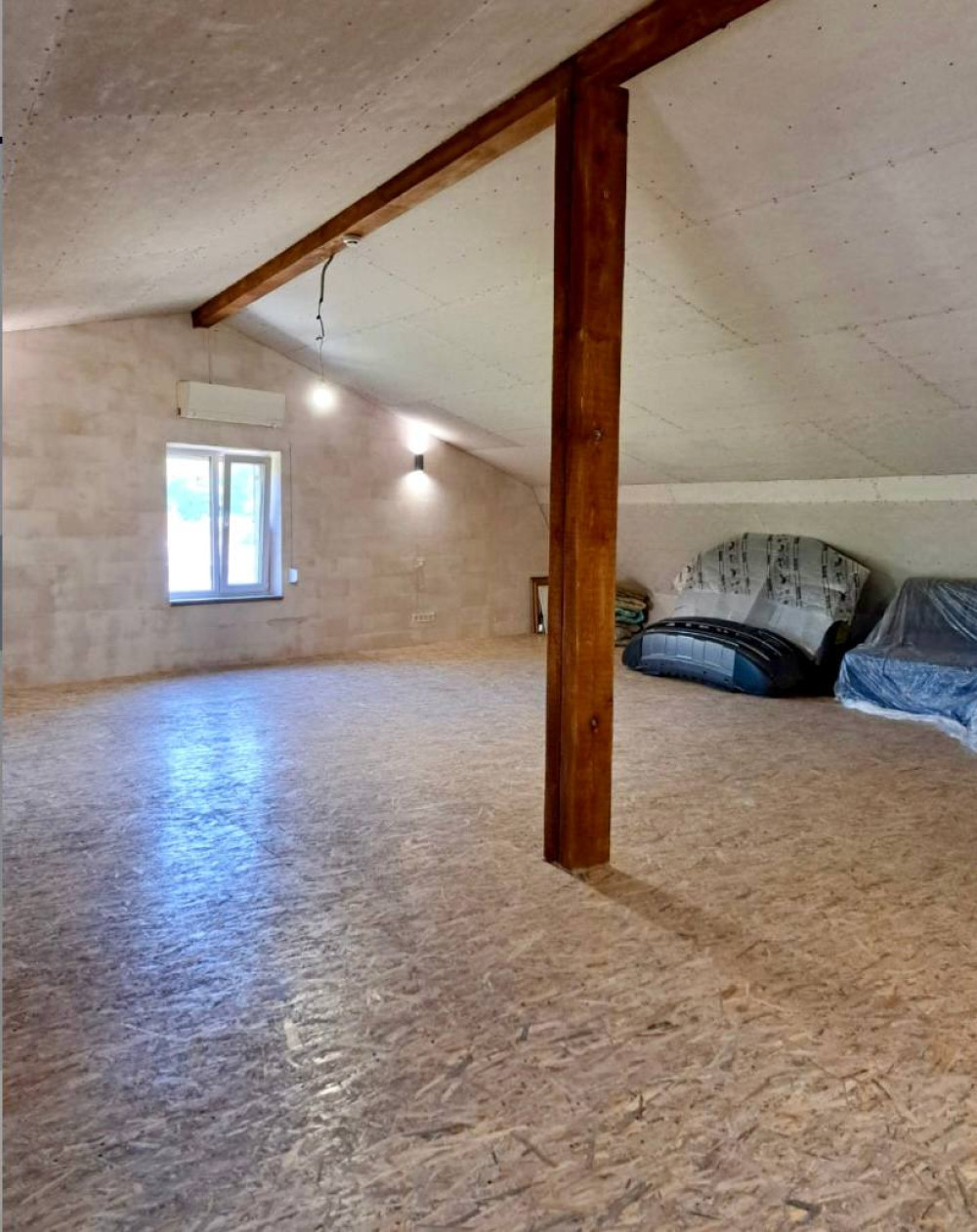 Комерційна нерухомість на вул. Раскидайловская, 300 м², 500 000$ — FAKTOR