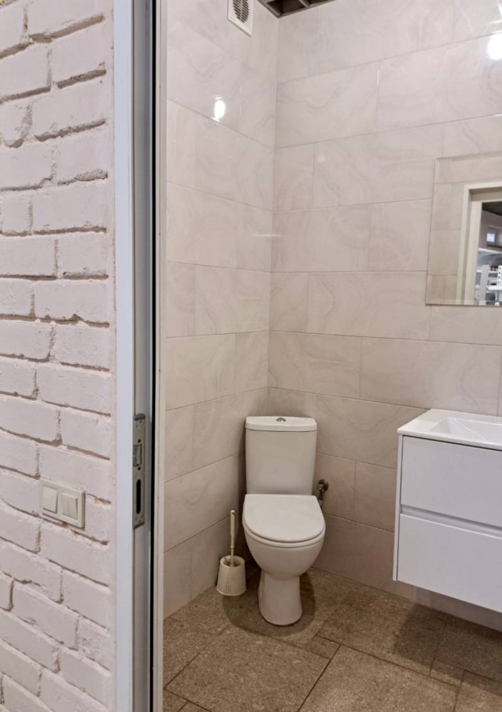 Комерційна нерухомість на вул. Раскидайловская, 300 м², 500 000$ — FAKTOR