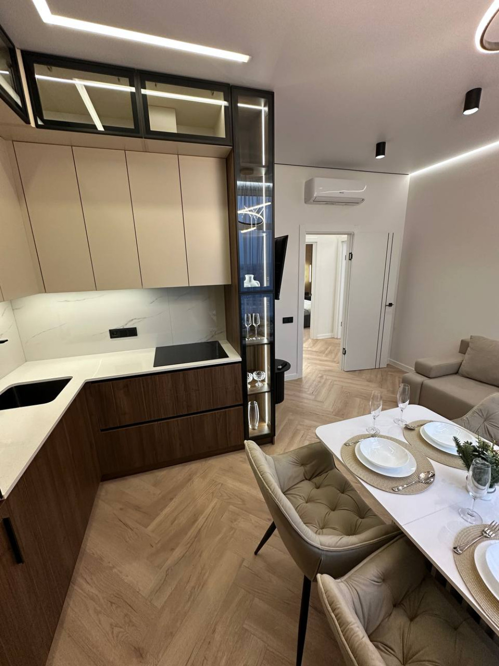 Квартира на вул. Краснова, 63 м², 117 000$ — FAKTOR